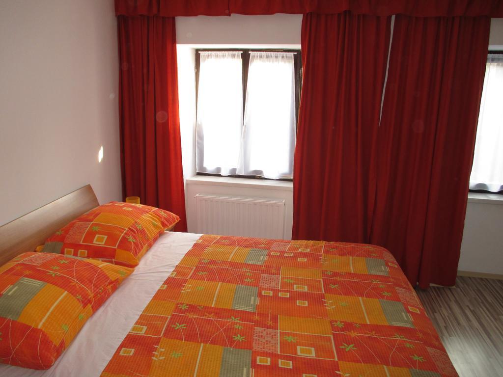 Studio Brnat Apartment Kobarid Room photo